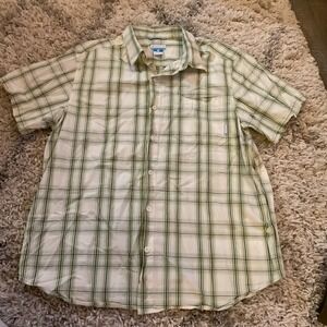 Columbia Omni-Shade Green Plaid Short Sleeve Button Down Shirt Mens Large